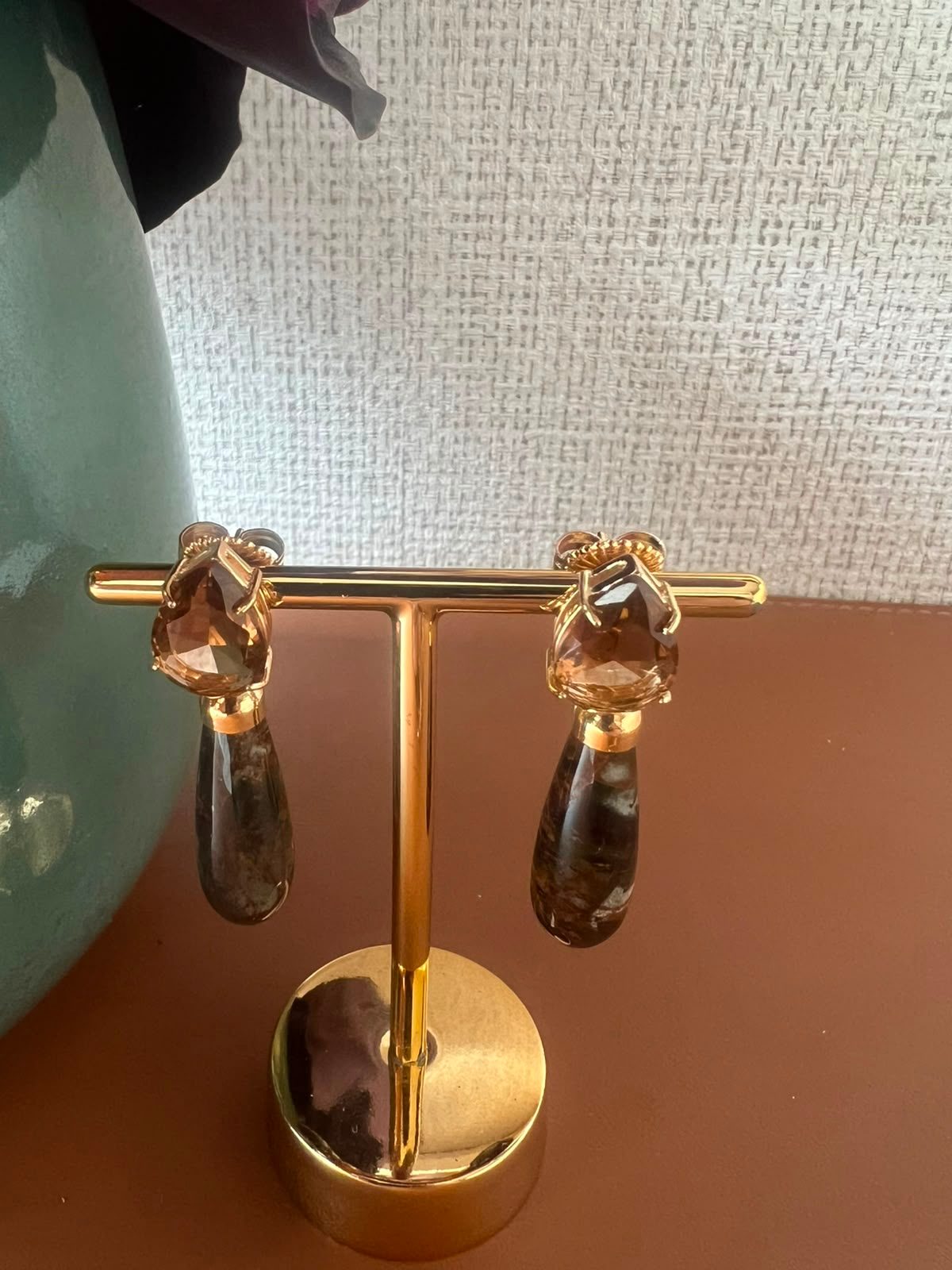 Brinco Jaspe Unakita banhado em Ouro18k — imagem 2